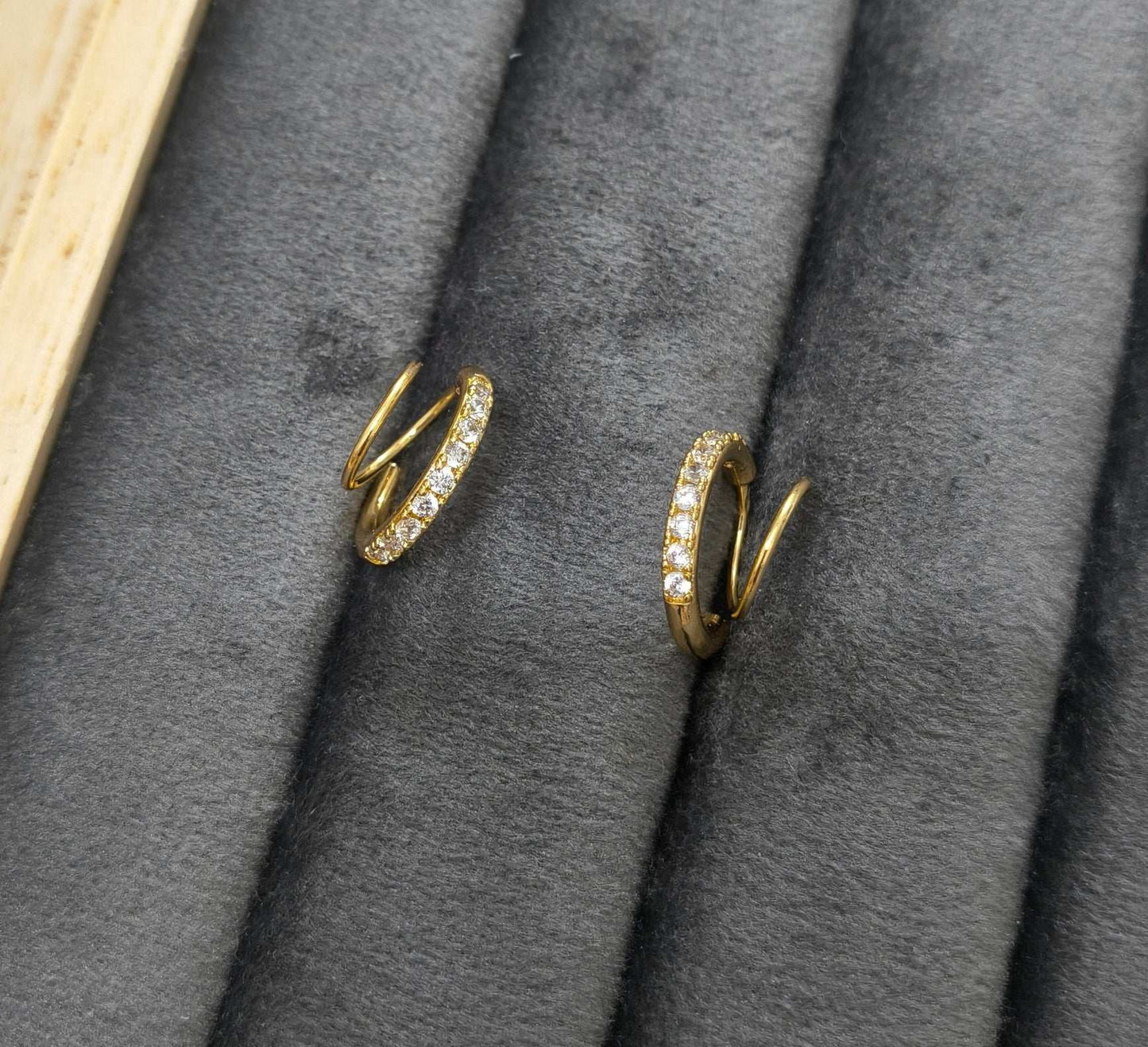 Anti Tarnish Diamond Twirl EarCuff Earrings 18K Gold Plated
