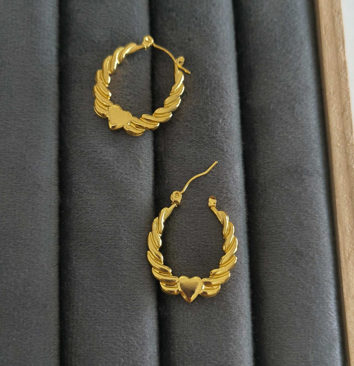 Anti Tarnish Heart Swirl Hoop Earrings 18K Gold Plated