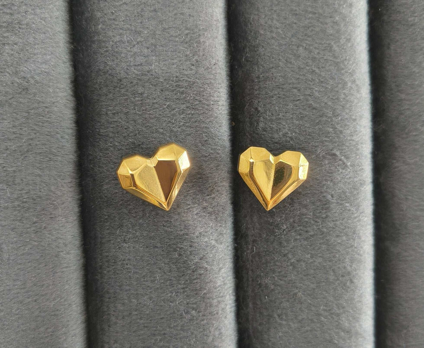 Anti Tarnish Tiny Geometric Heart Shape Earrings 18K Gold Plated