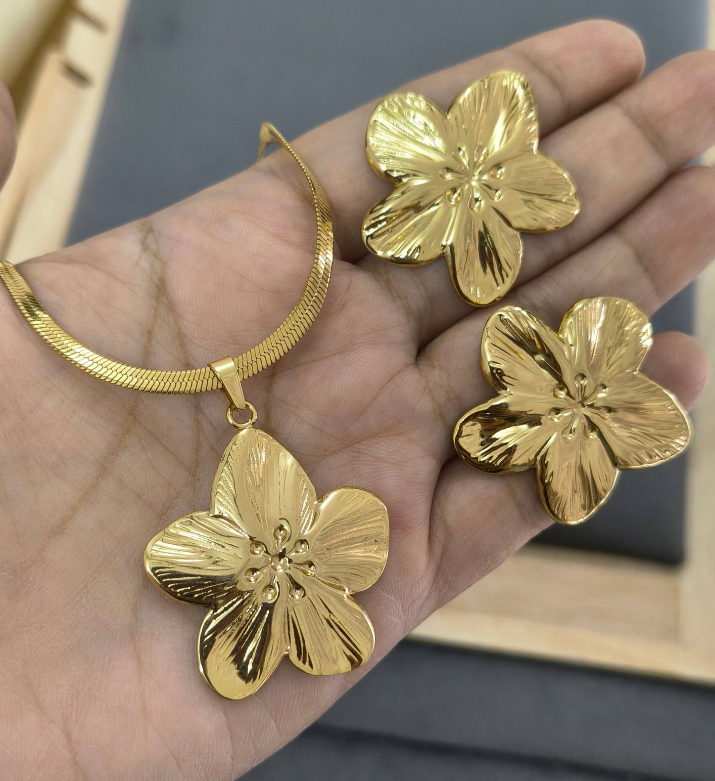 Anti Tarnish Bold Floral Combo Set 18K Gold Plated