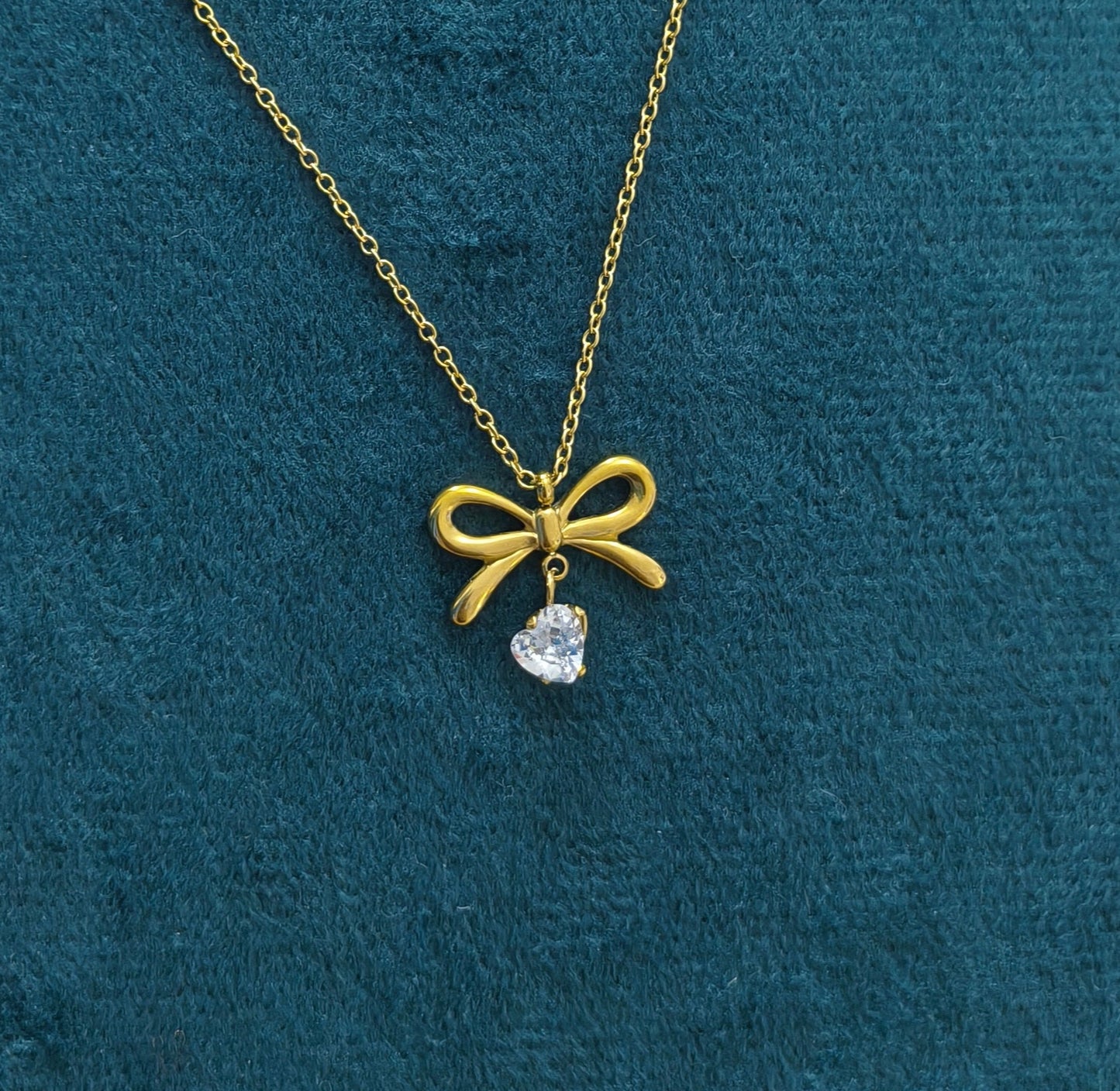 Anti Tarnish Bow Heart Stone Studded Necklace 18K Gold Plated