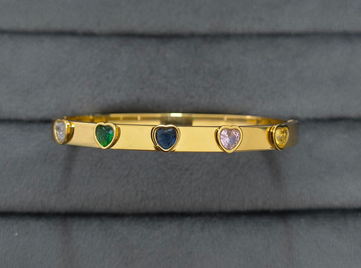Anti Tarnish Bracelet Babysize Multi Hearts 18K Gold Plated