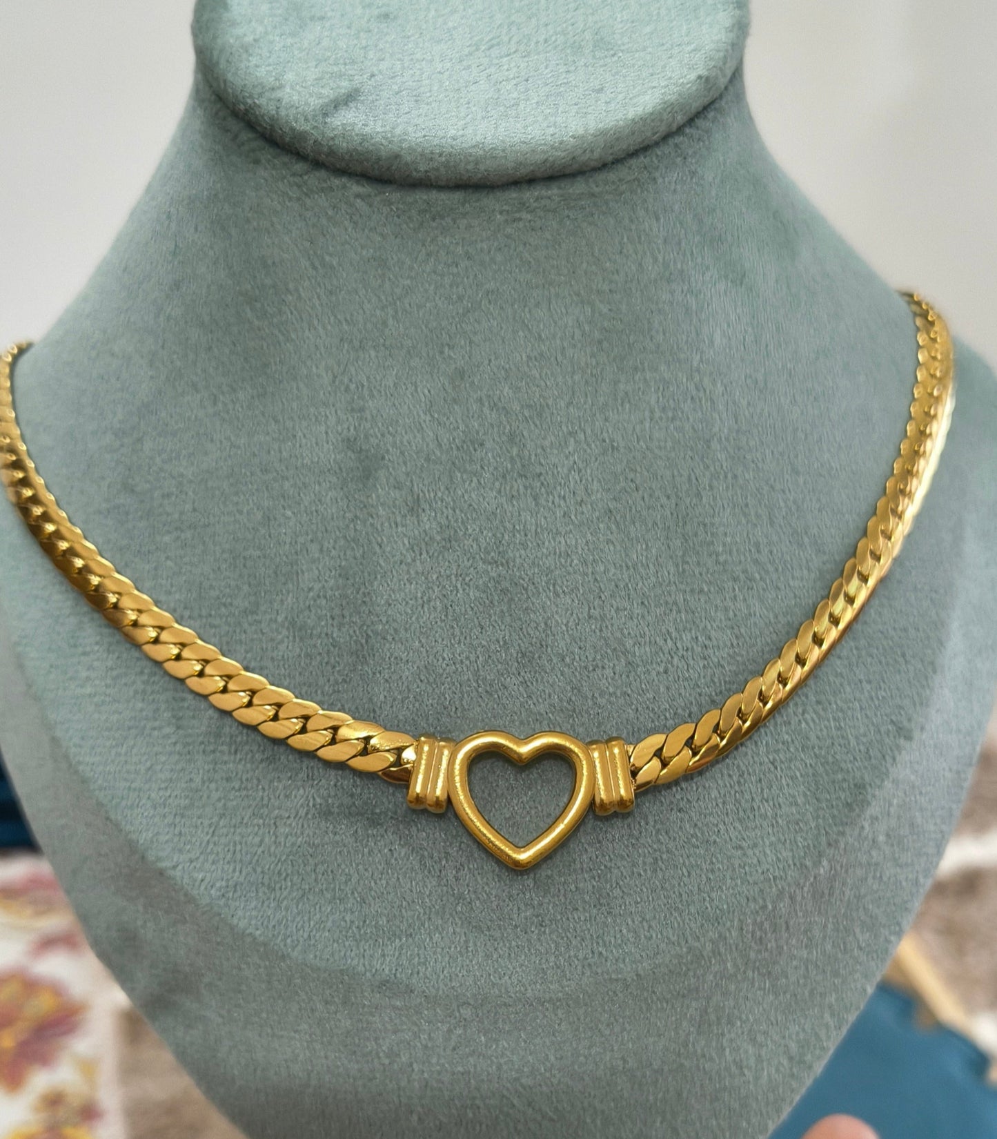 Anti Tarnish Cuban Chain Heart Pendant Necklace 18K Gold Plated