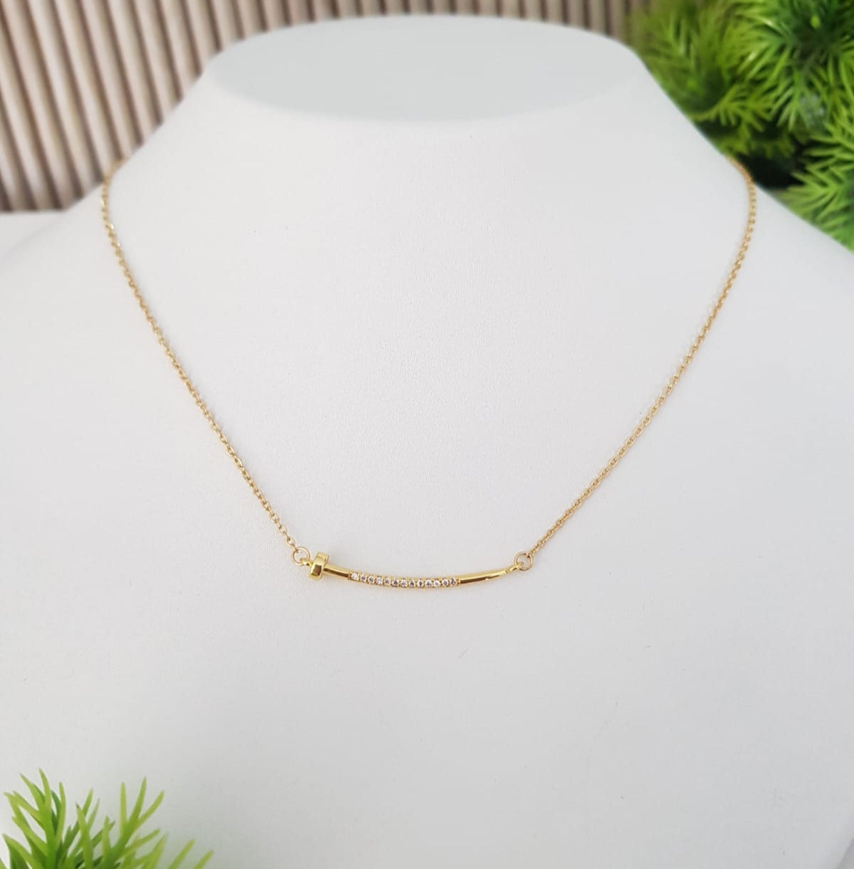 Anti Tarnish Nail Style Pendant Necklace 18K Gold Plated