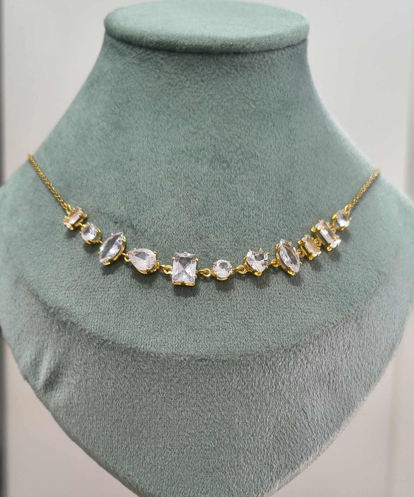 Anti Tarnish Necklace Classy Diamond Chain 18K Gold Plated
