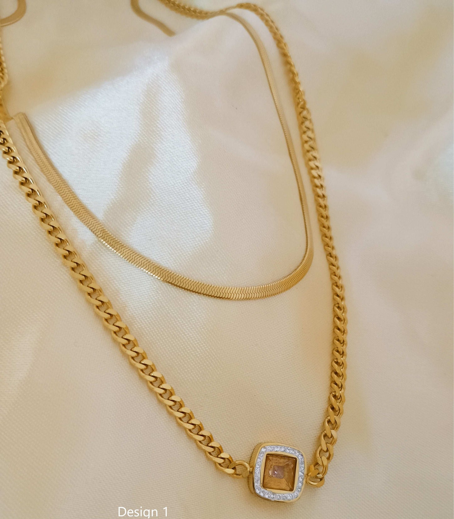 Anti Tarnish Necklace Double Layered Cuban gold Chain & Pendant