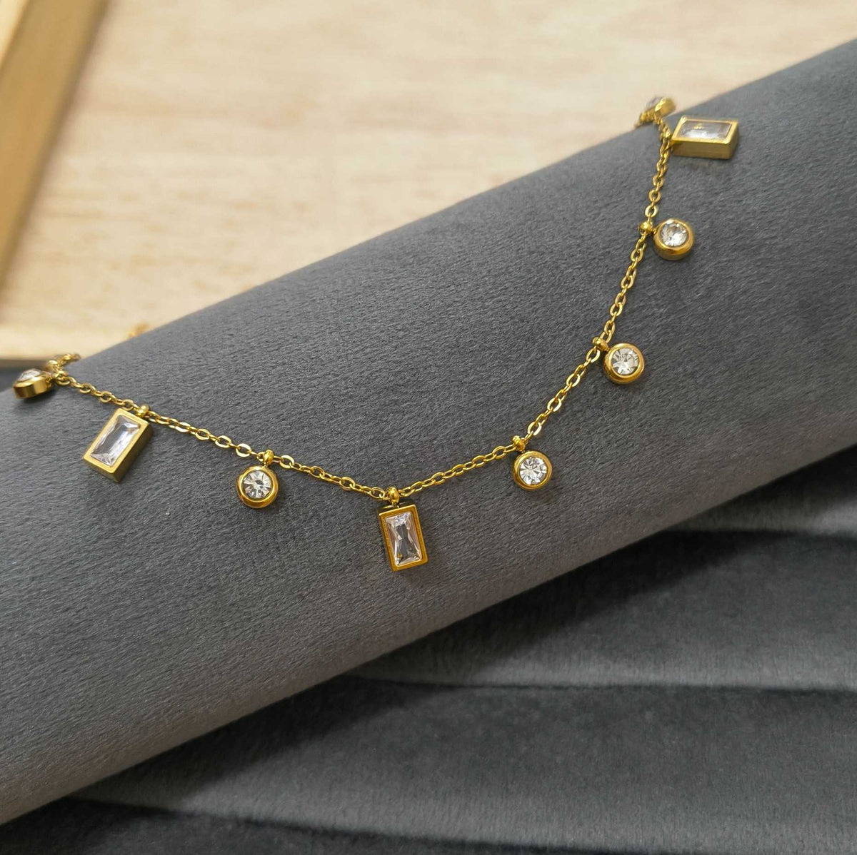 Anti Tarnish Necklace Geometric Drop Charms 18K Gold Plated