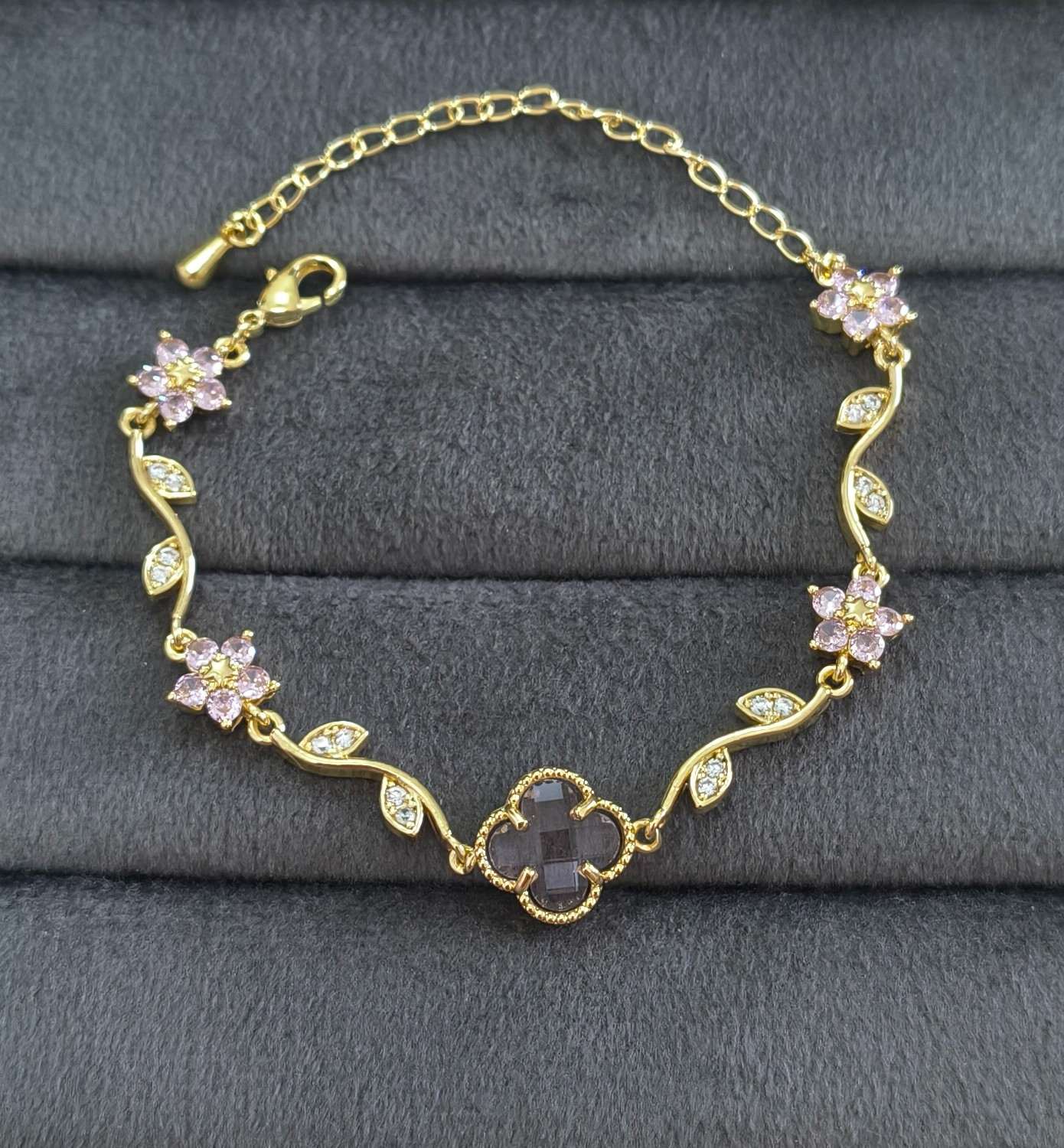 Anti Tarnish Pink Clover & Blossom Vine Bracelet 18K Gold