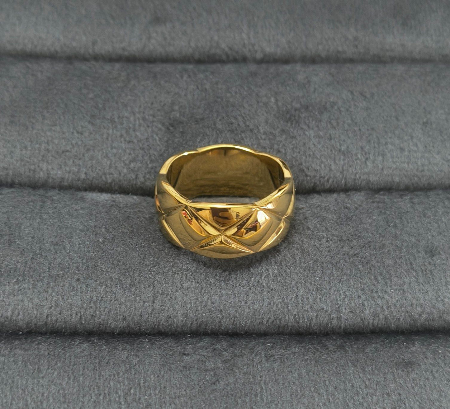 Anti Tarnish Ring Bold Coco Crush Unisex 18K Gold Plated