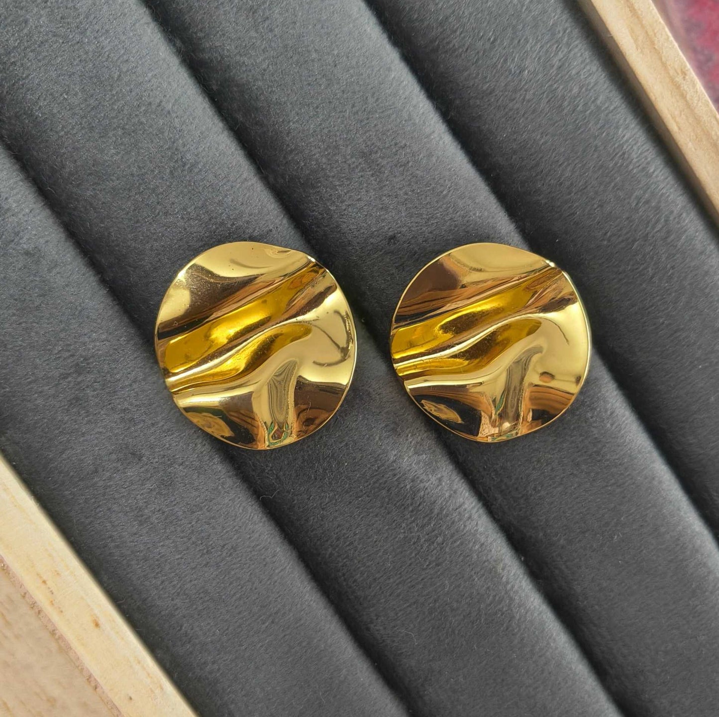 Anti Tarnish Round Geometric Stud Earrings 18K Gold Plated