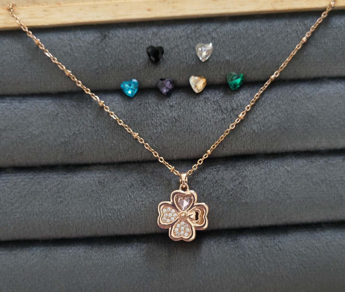 Anti Tarnish Seven Stone Changeable Flower Pendant Necklace
