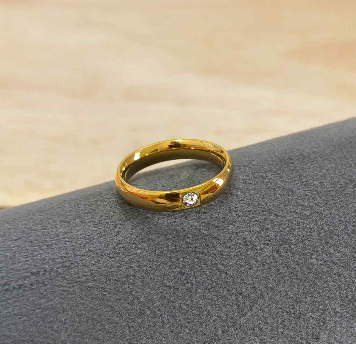 Anti Tarnish Solitaire Band Ring 18K Gold Plated
