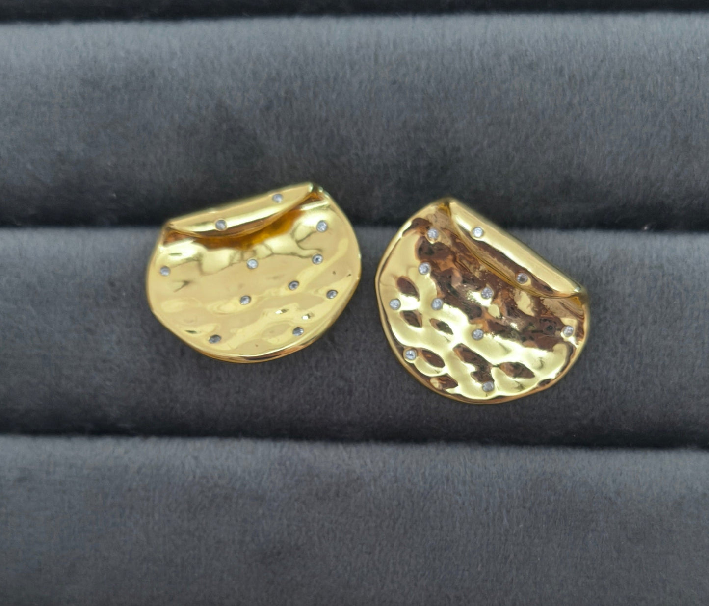 Anti Tarnish Stone Studded Curled Earrings 18K Gold Plated