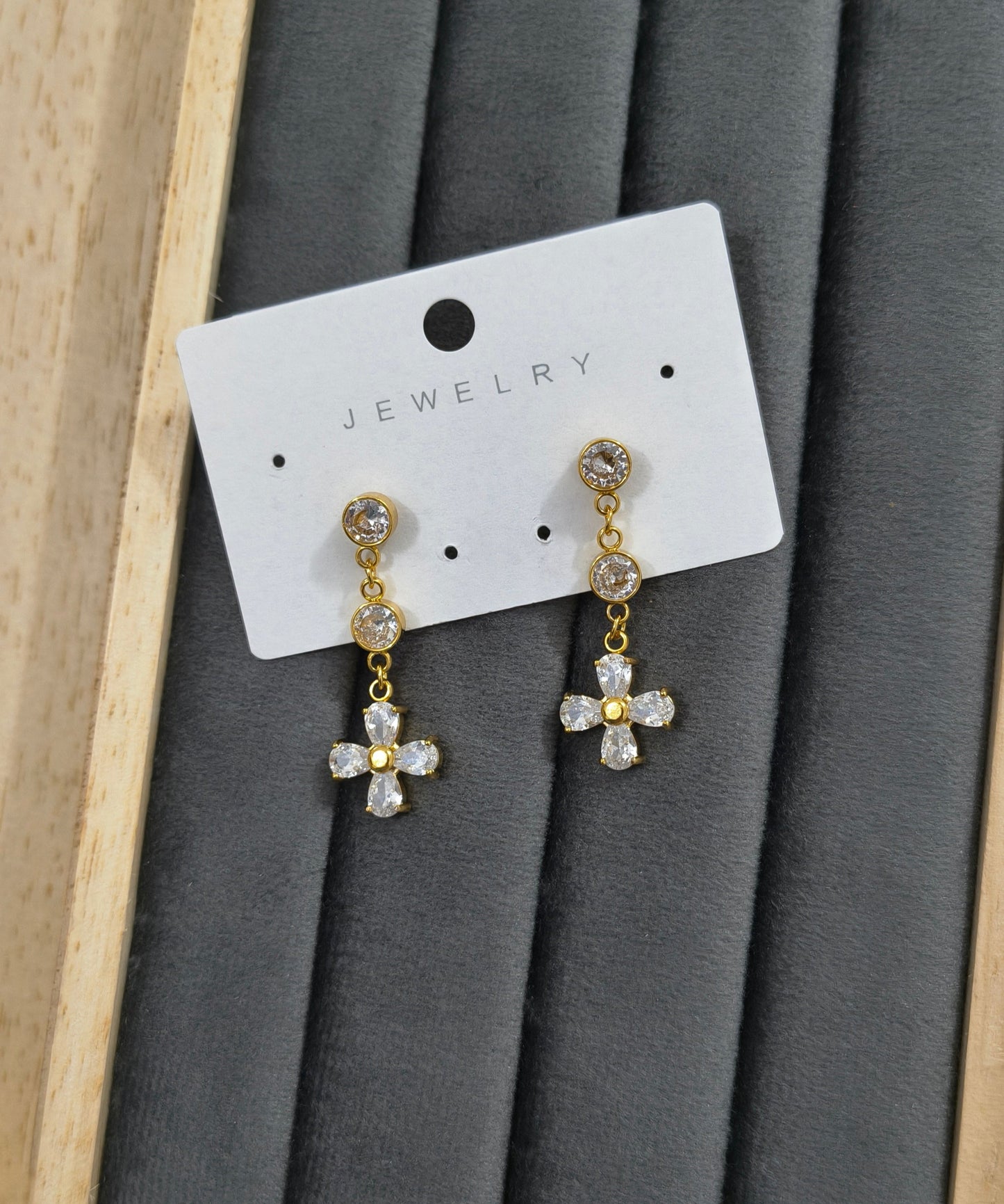 Anti Tarnish White Stone Flower Hanging Earring 18K Gold Plated
