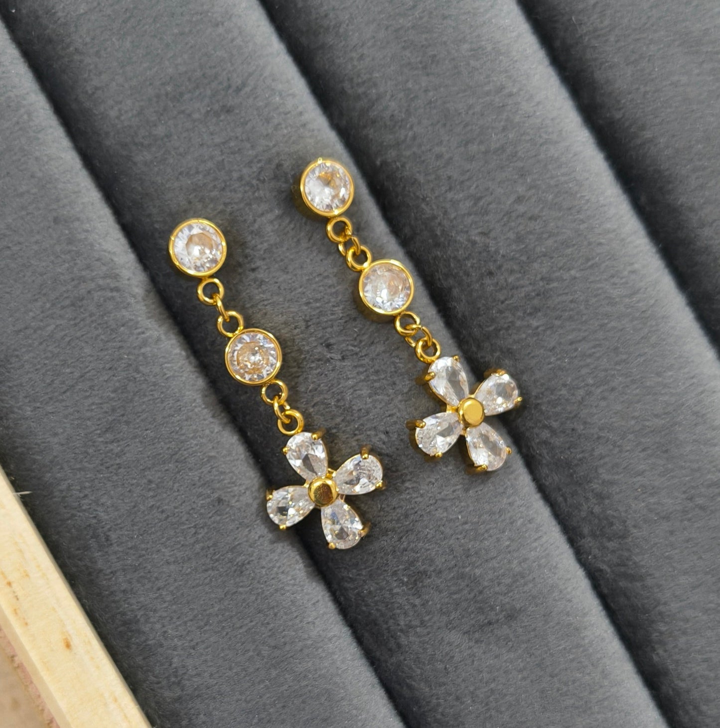 Anti Tarnish White Stone Flower Hanging Earring 18K Gold Plated