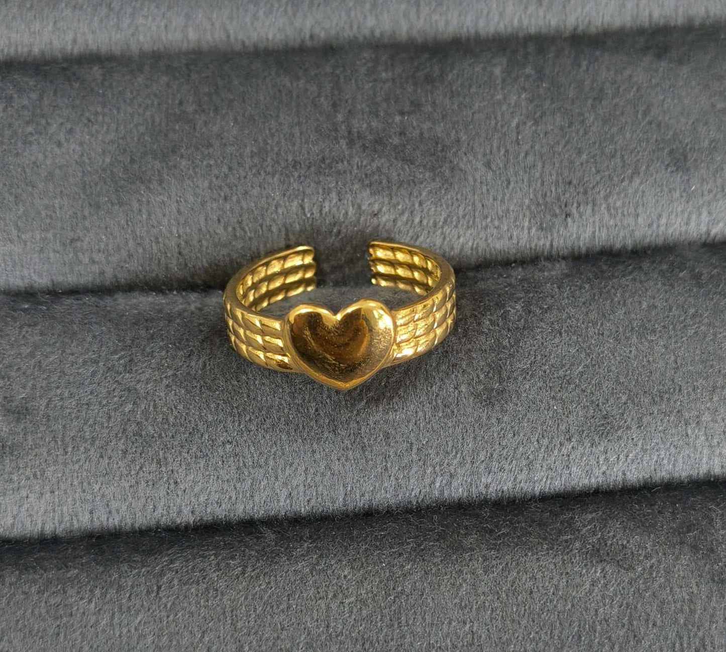 Antitarnish Adjustable Golden Heart Ring 18K Gold Plated