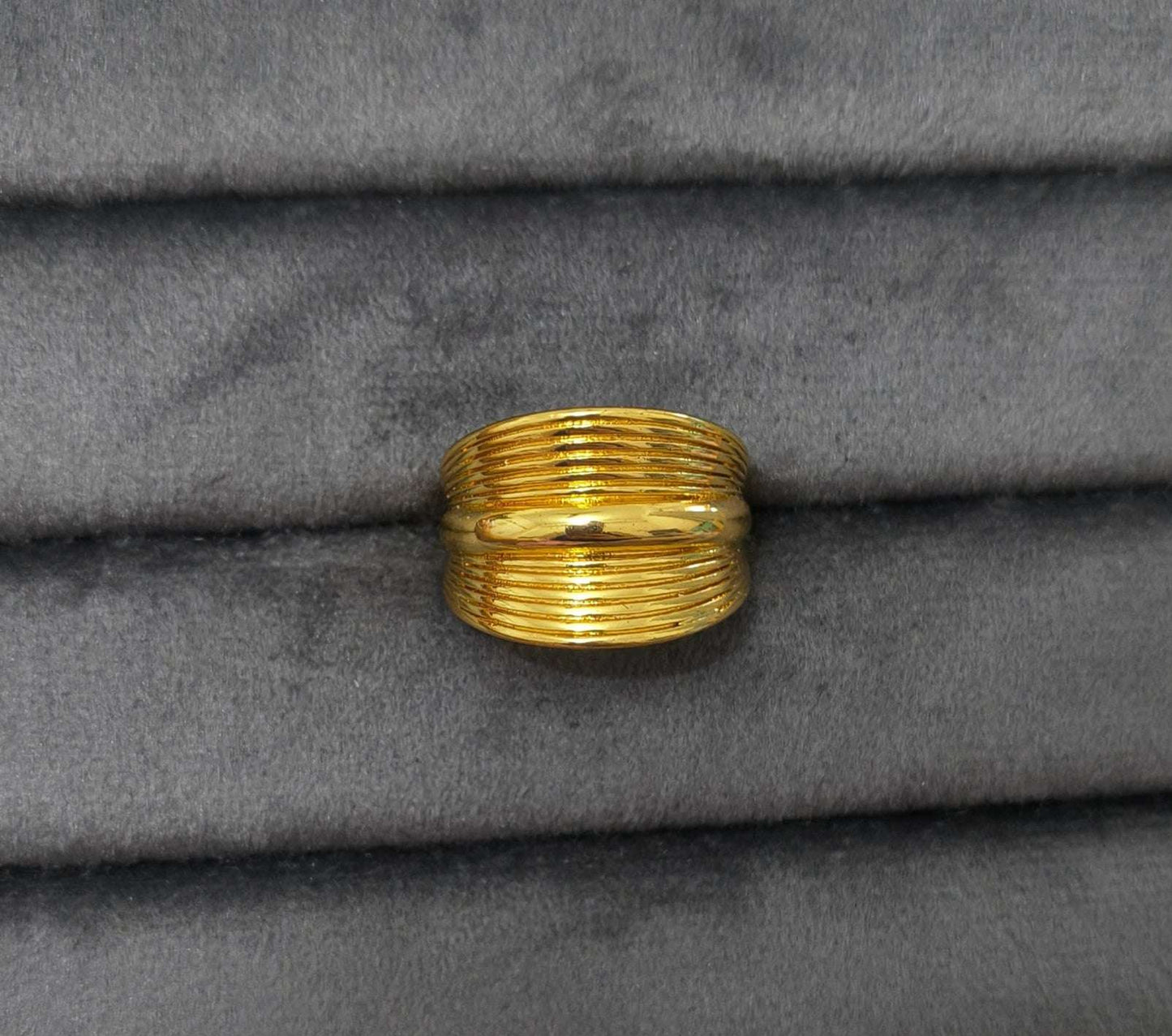 Antitarnish Bright Gold Plated Chunky Curled Ring