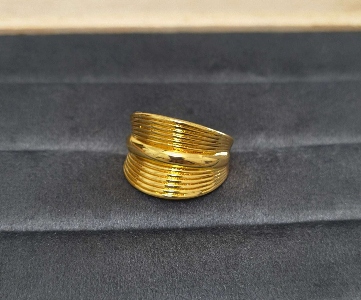 Antitarnish Bright Gold Plated Chunky Curled Ring