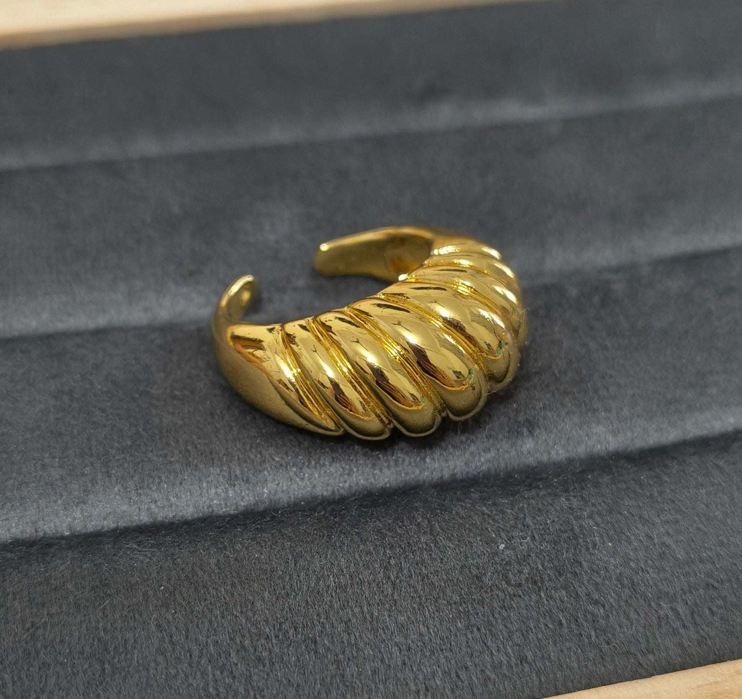 Antitarnish Bright Gold Plated Croissant Shape Ring