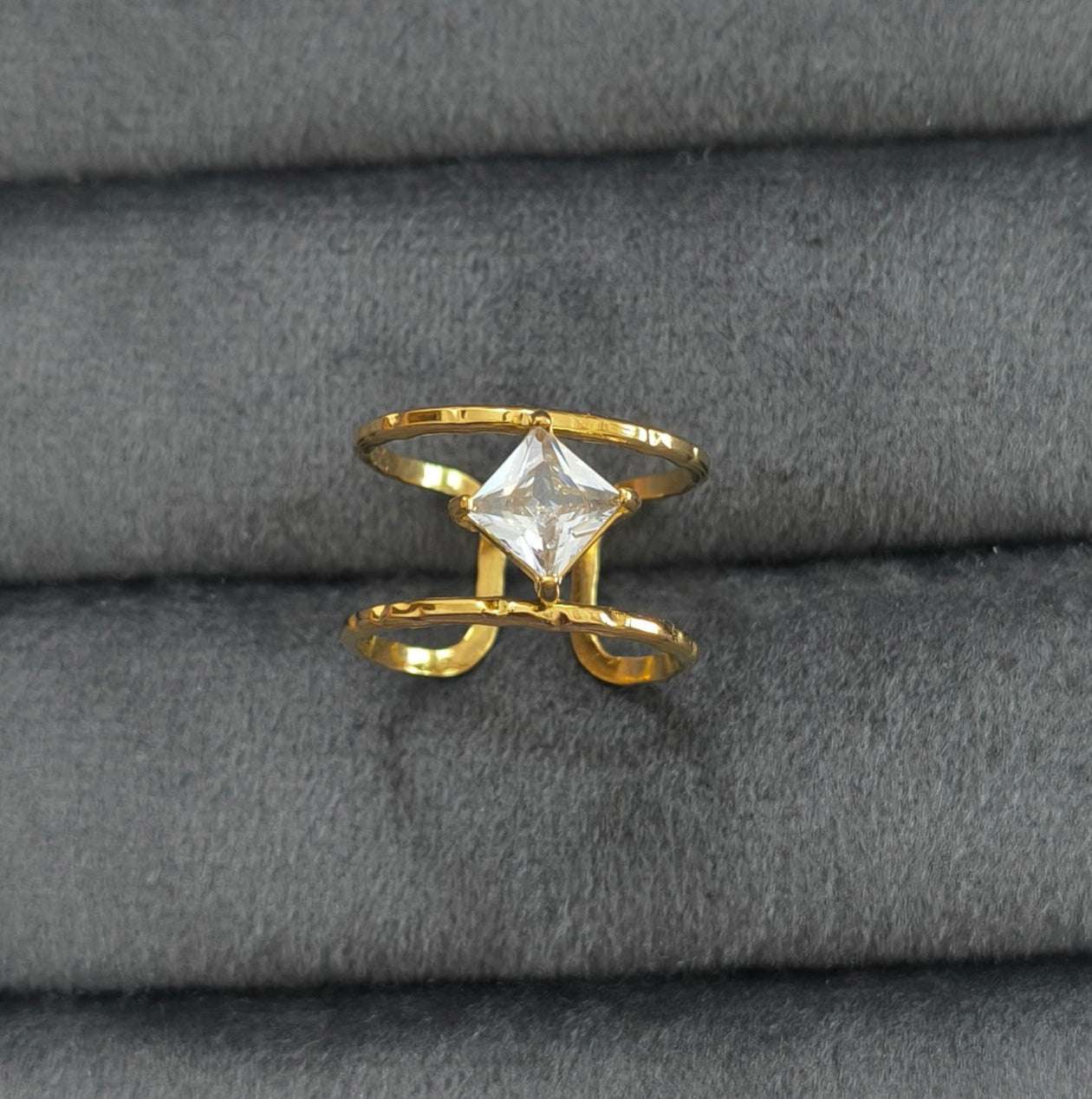 Antitarnish Elegant Square Solitaire Ring 18K Gold Plated