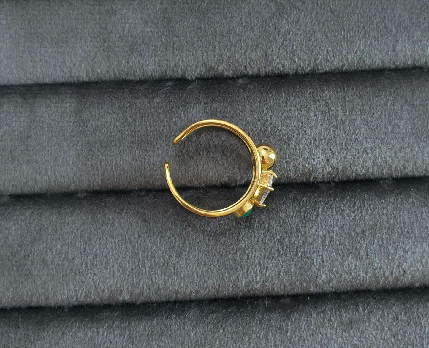 Antitarnish Emerald Bead and Diamond Ring 18K Gold Plated