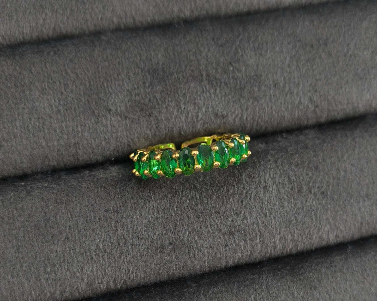 Antitarnish Emerald Green Stone Studded Ring 18K Gold Plated