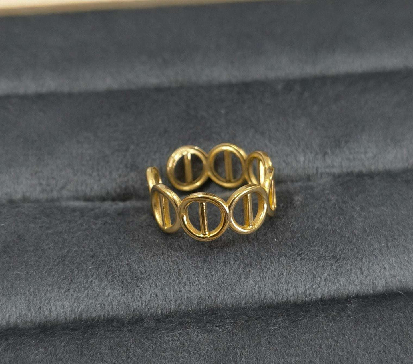 Antitarnish Golden Broad Chain Ring 18K Gold Plated