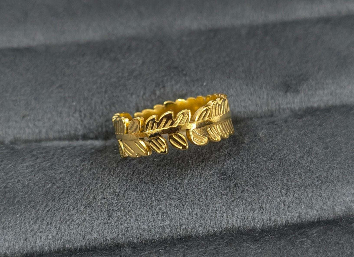 Antitarnish Golden Feather Band Ring 18K Gold Plated