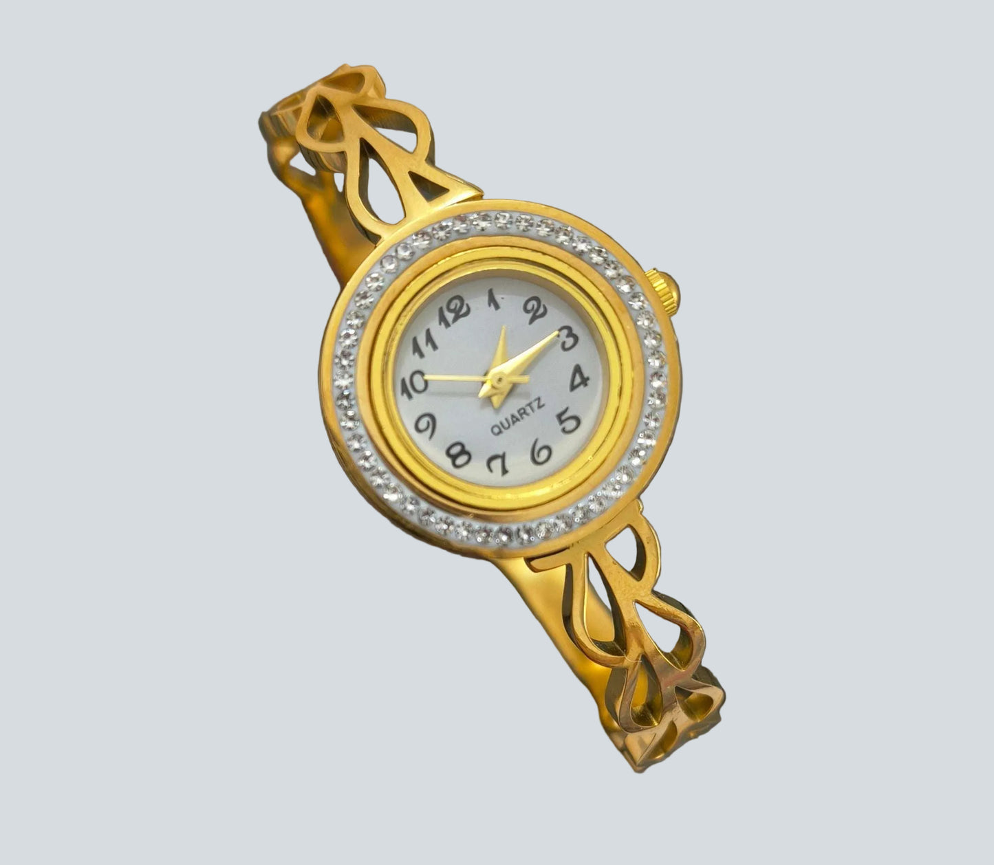 Antitarnish Leaf Style Openable Bracelet Watch 18K Gold Plated