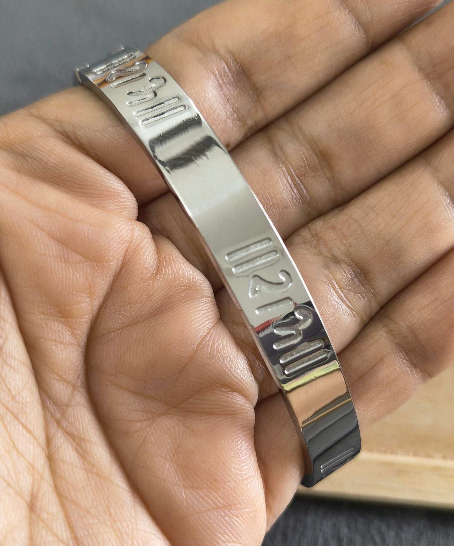 Antitarnish Men's Bracelet Silver Plated Ram Divya Kada