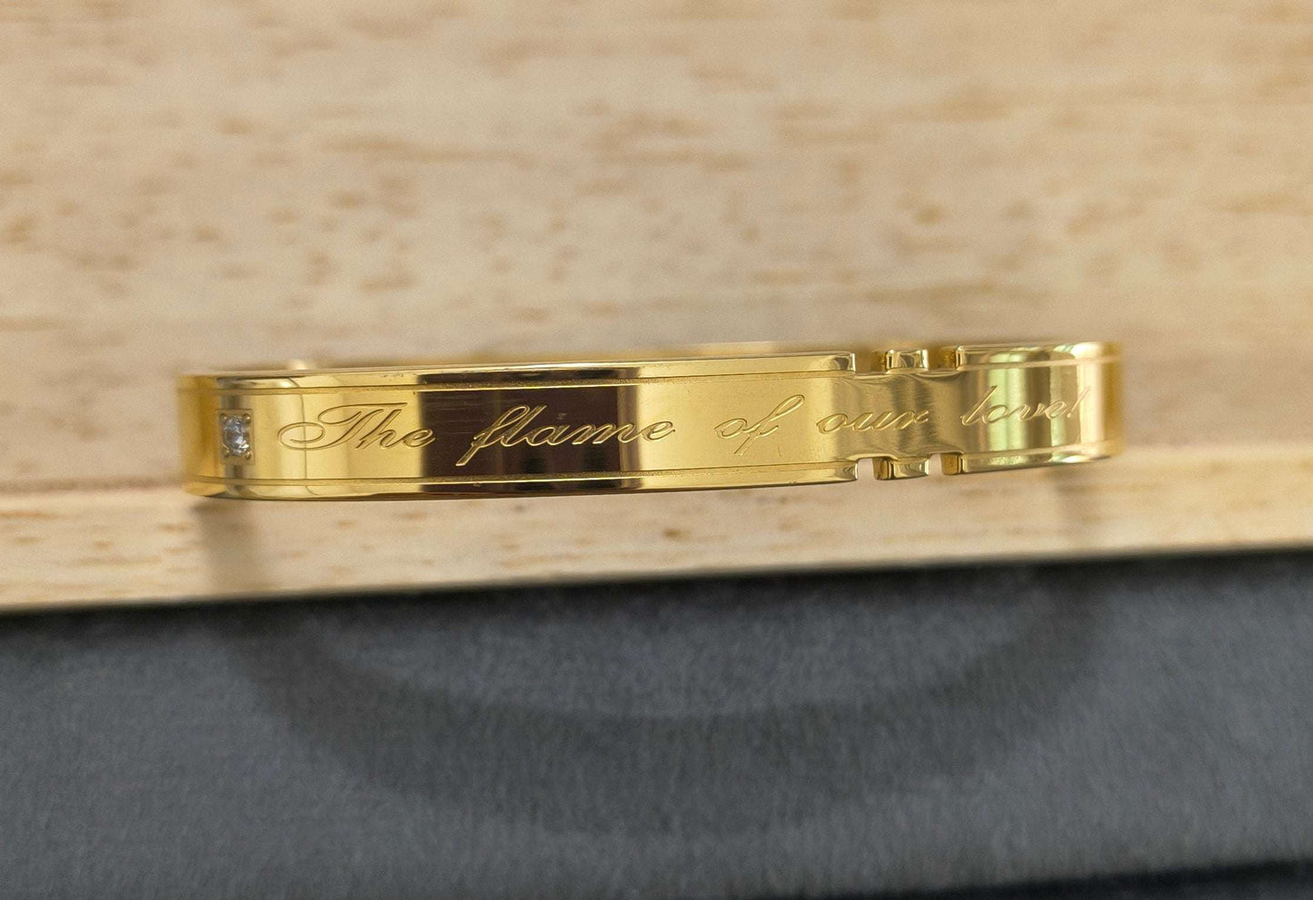 Antitarnish Men's Golden Love Quote 18K Gold Plated Bracelet