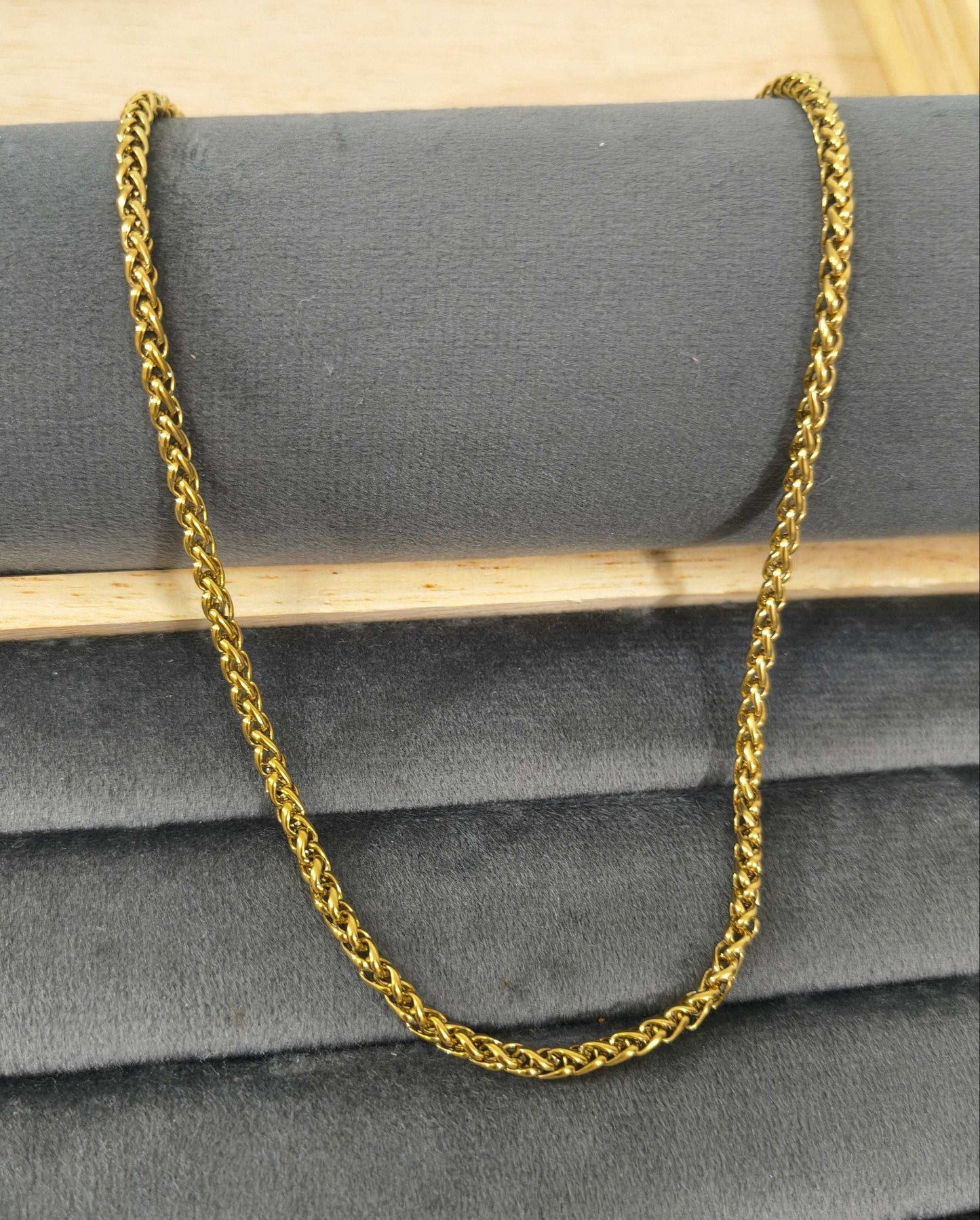 Antitarnish Men's Stylish Braided Chain 18K Gold Plated
