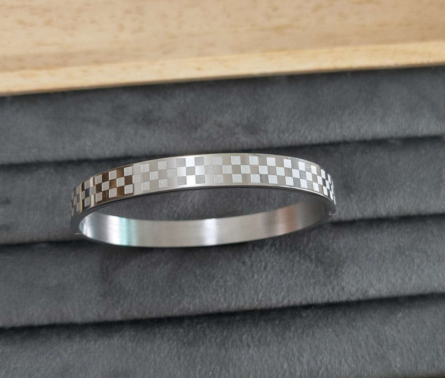 Antitarnish Men's Trendy Silver Bracelet 18K Gold Plated