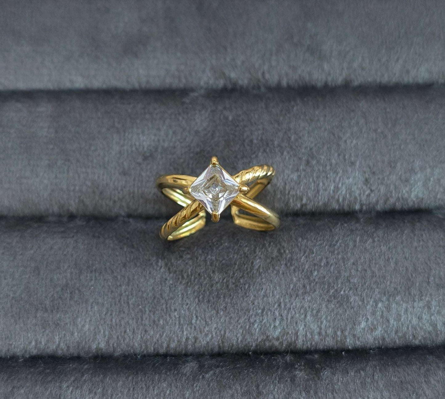 Antitarnish Square Solitaire Ring 18K Gold Plated Adjustable