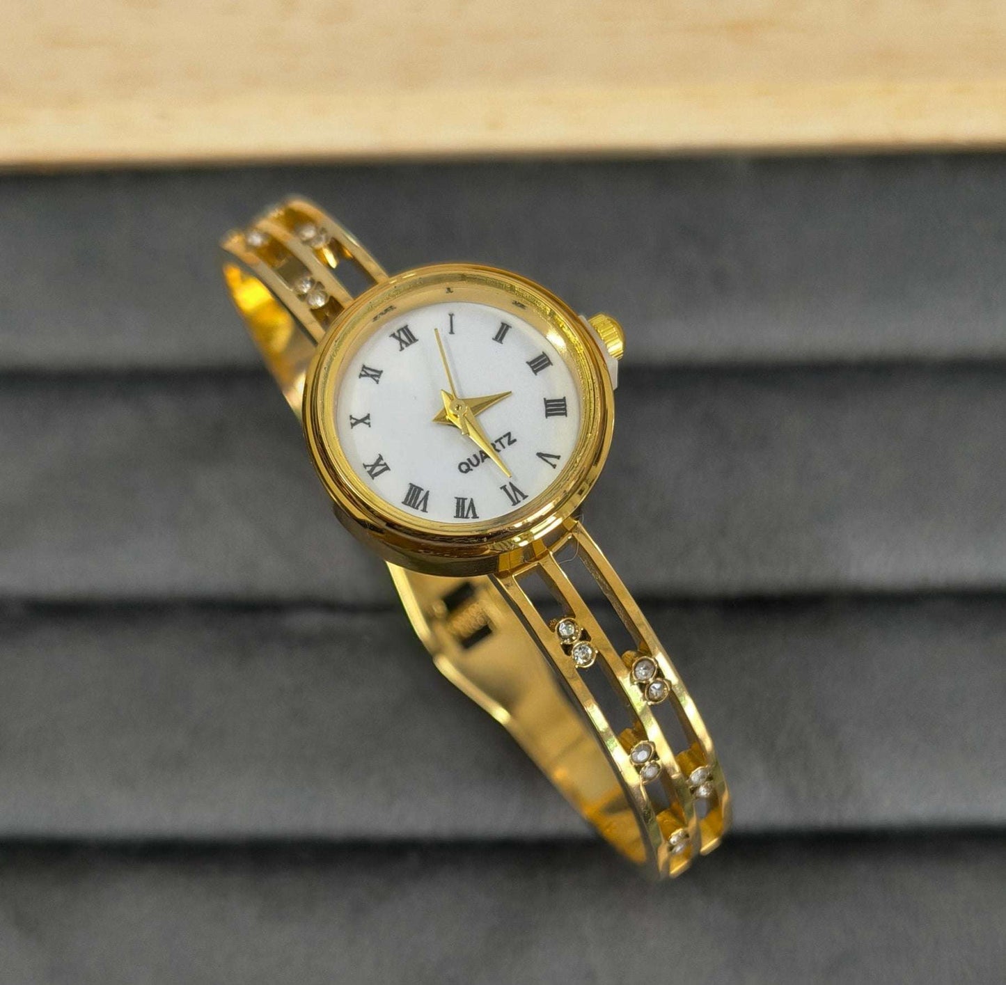 Antitarnish Stone Studded Stylish Openable Bracelet Watch 18K Gold Plated