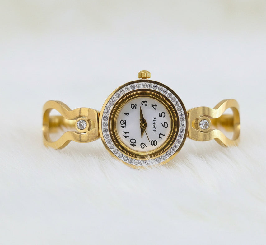 Antitarnish Two Stone Style Openable Bracelet Watch 18K Gold Plated