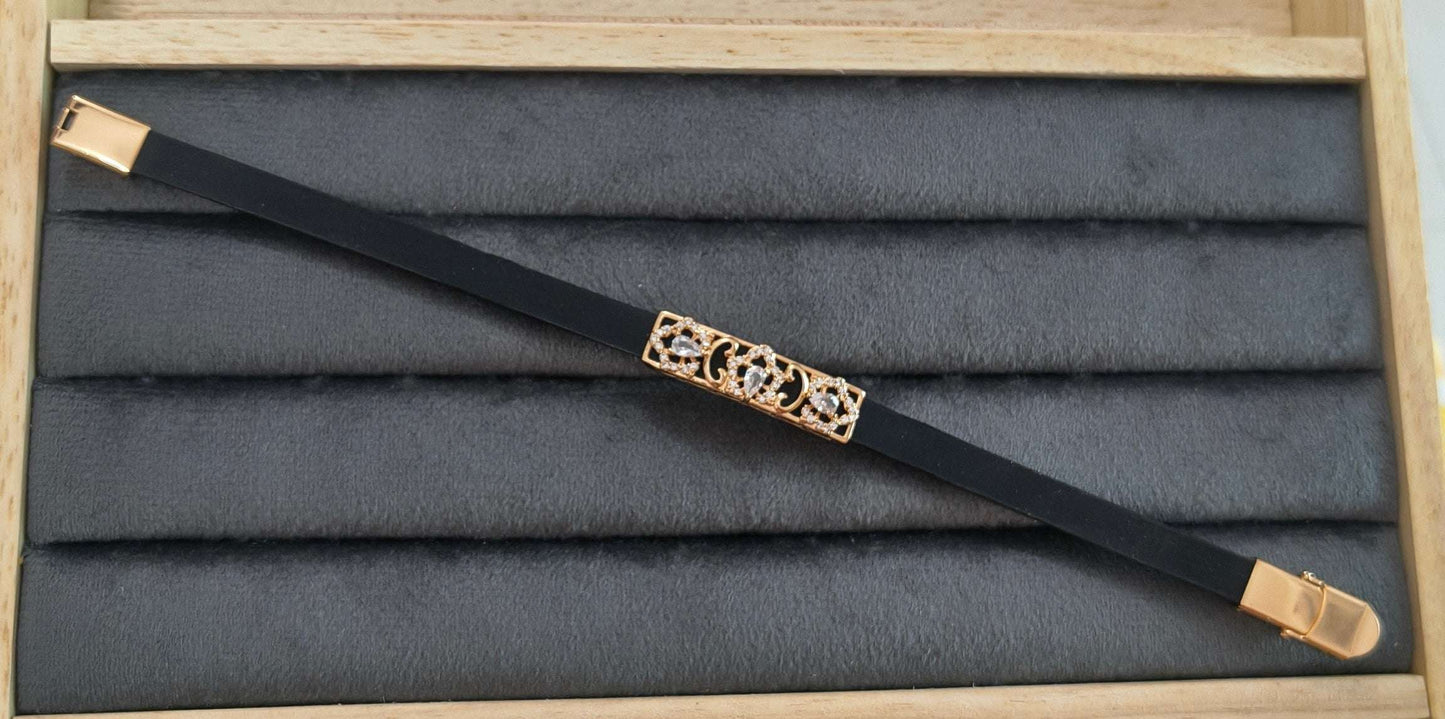 Antitarnish Zircon Studded Unisex Silicon Bracelet 18K Gold Plated
