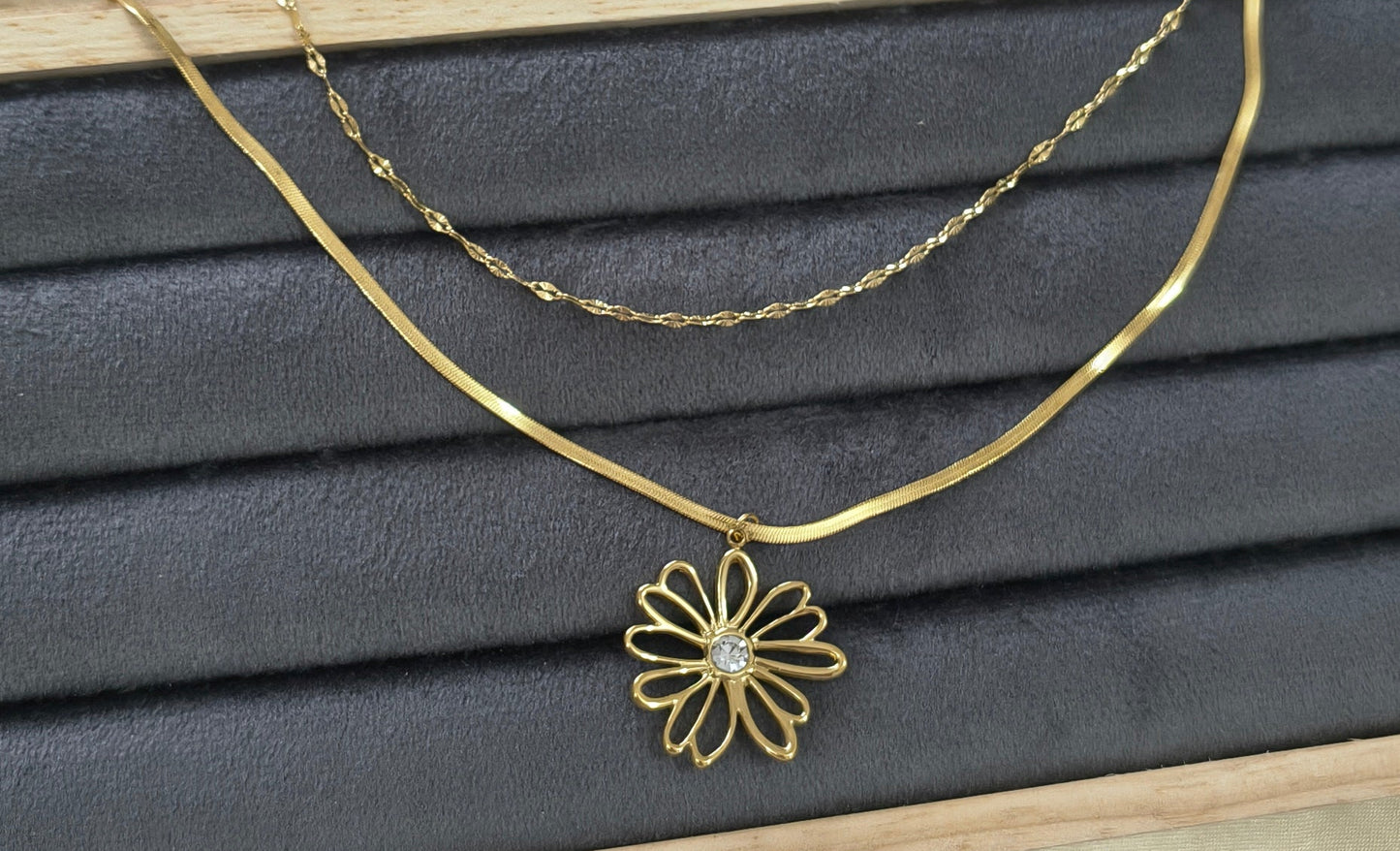 Antitarnish Double Layered Sunflower Necklace 18K Gold Plated