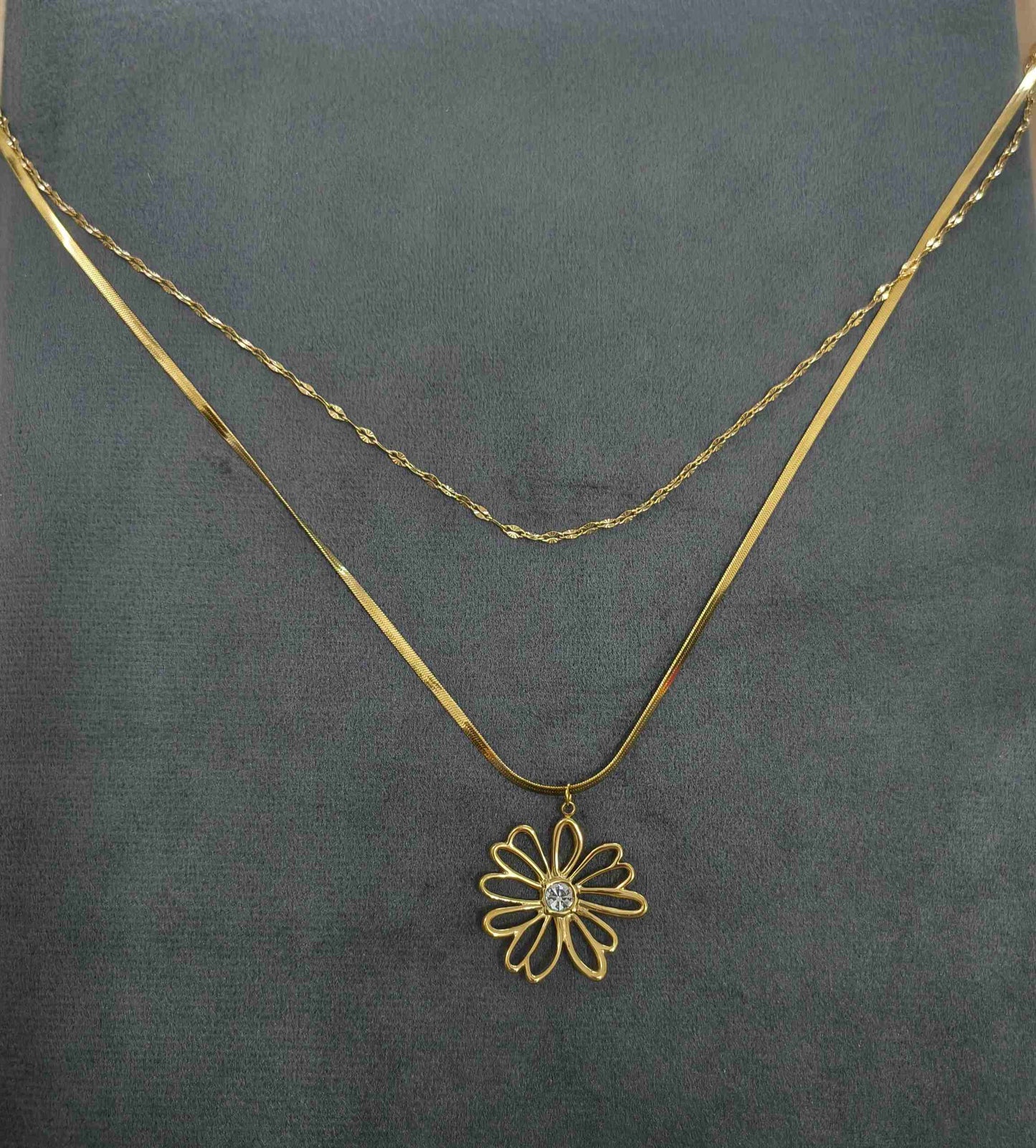 Antitarnish Double Layered Sunflower Necklace 18K Gold Plated