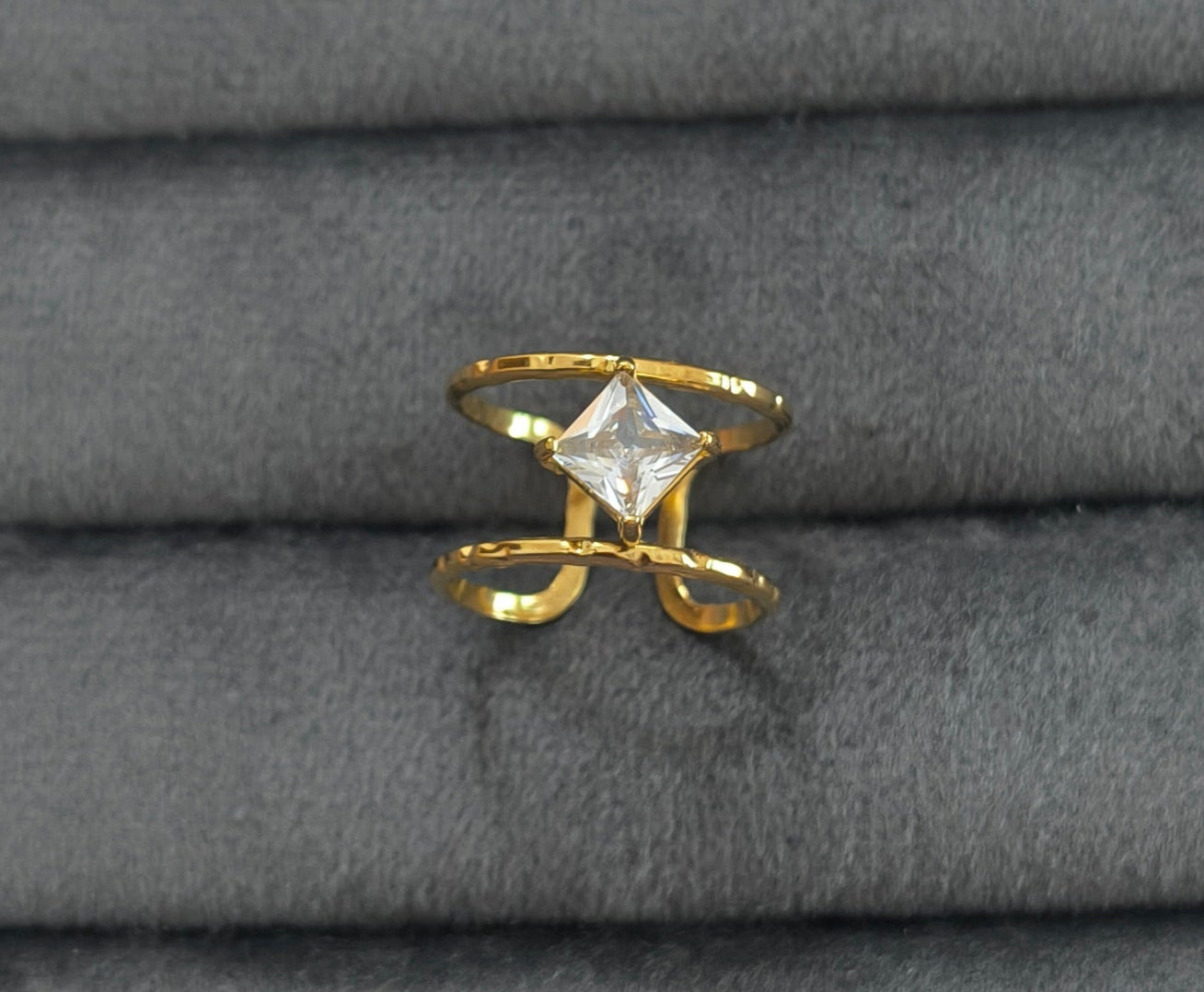 Antitarnish Elegant Square Solitaire Ring 18K Gold Plated