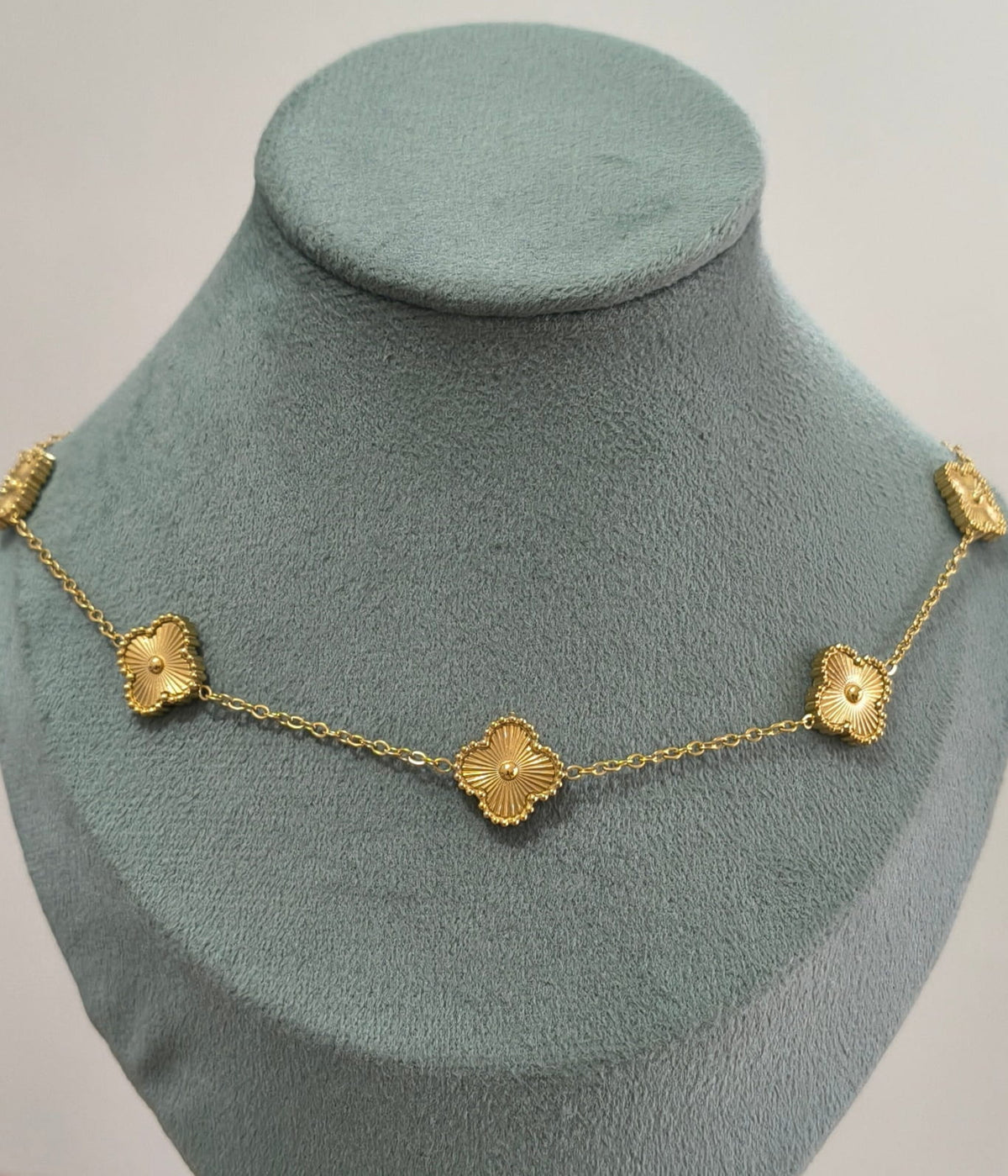 Antitarnish Five Golden Clover Chain Necklace 18K Gold Plated
