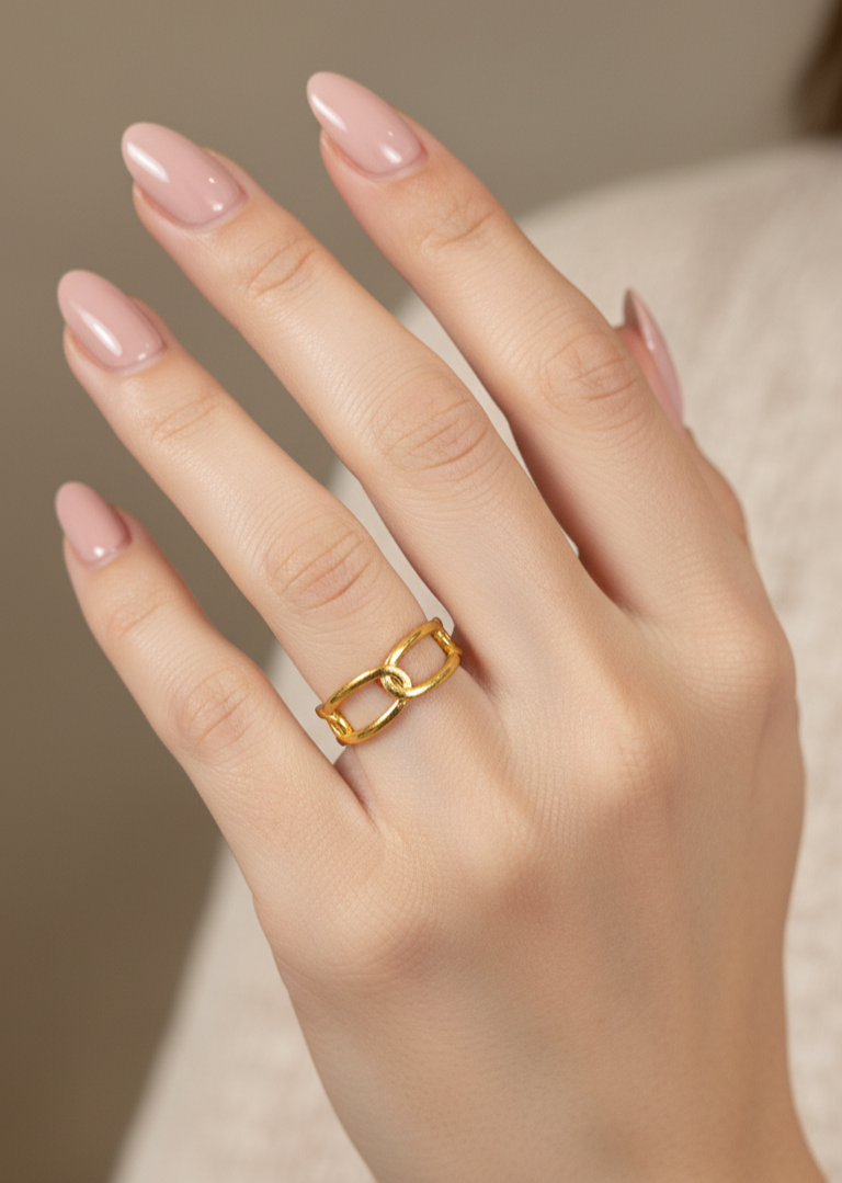 Antitarnish Golden Bold Link Ring 18K Gold Plated