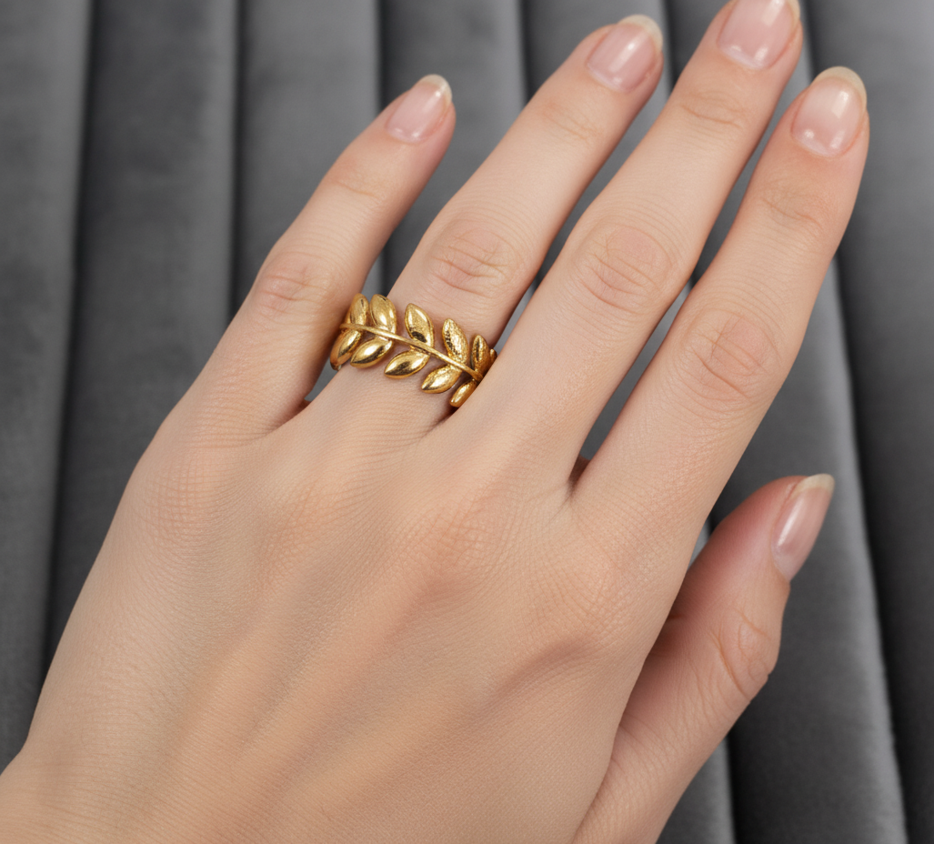Antitarnish Golden Elegant Leaf Band Ring 18K Gold Plated