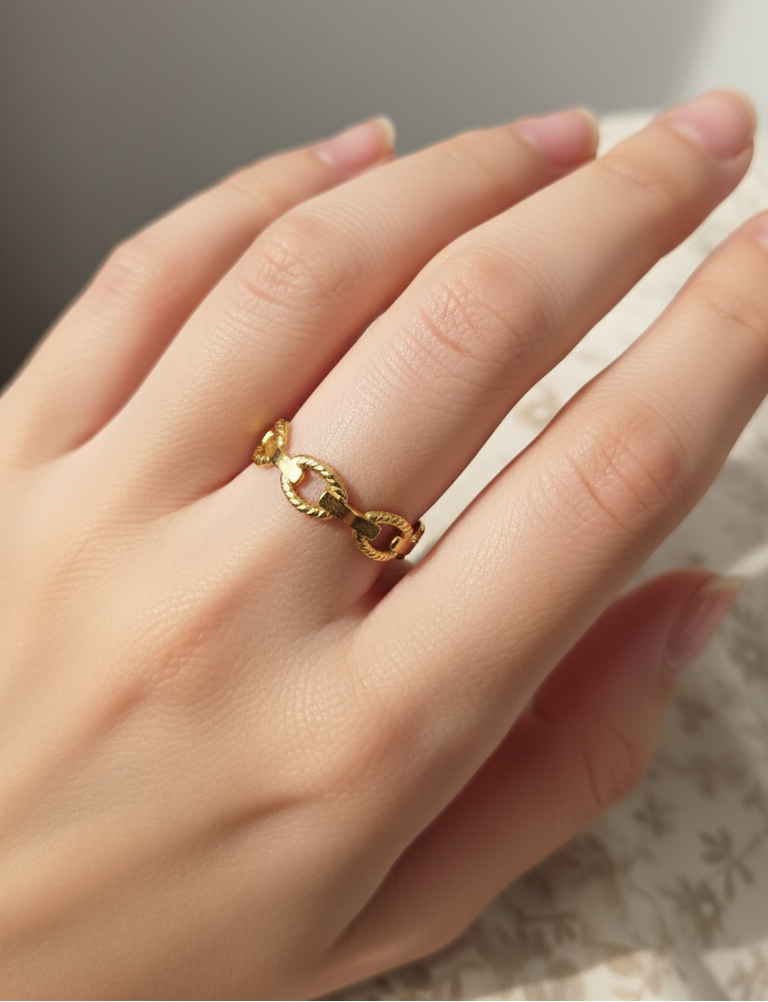 Antitarnish Golden Textured Link Style Ring 18K Gold Plated