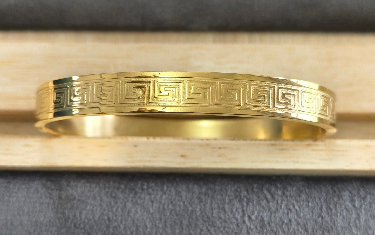 Antitarnish Men's Bracelet 18K Gold Plated Greek Key Pattern