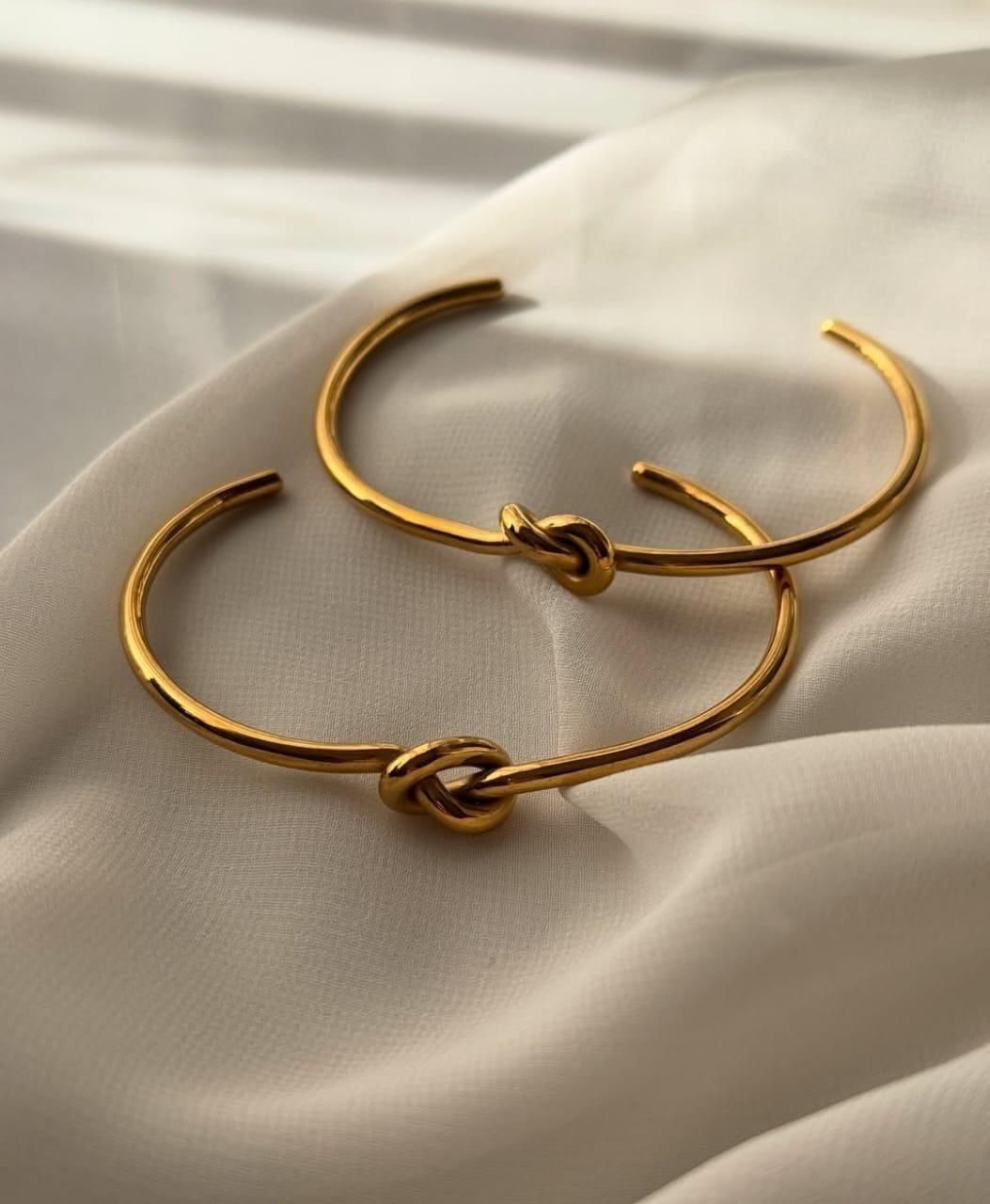 Antitarnish Single Knot Bracelet 18K Gold Plated