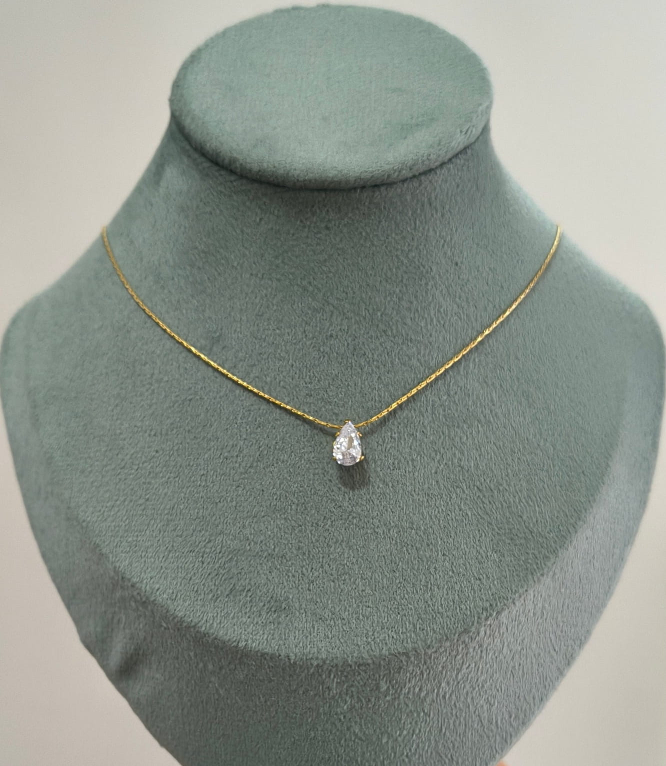 Antitarnish Waterdrop Solitaire Pendant Necklace 18K Gold Plated