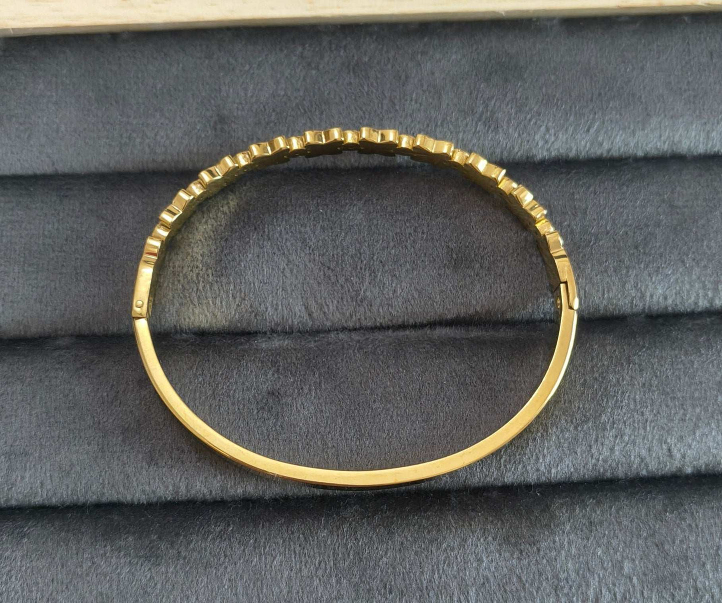 Dazzling Charm Bracelet Bangle 18K Gold Plated