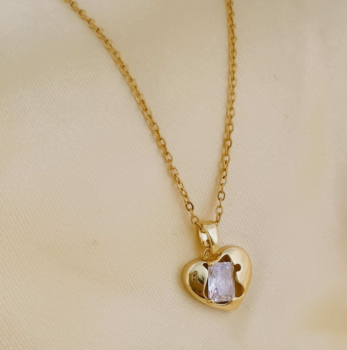 Diamond Studded Heart Pendant Necklace 18K Gold Plated