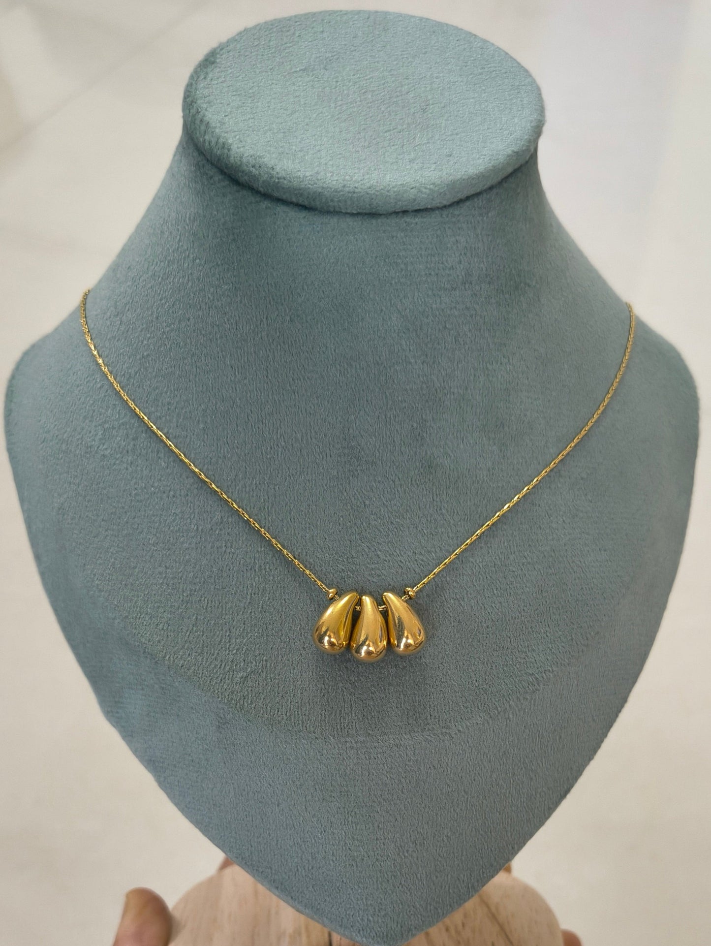 Golden Waterdrop Pendant Necklace 18K Gold Plated